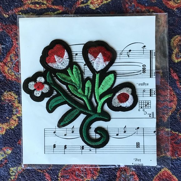 Bundle Sale! Embroidered Floral Patch - Picture 1 of 1
